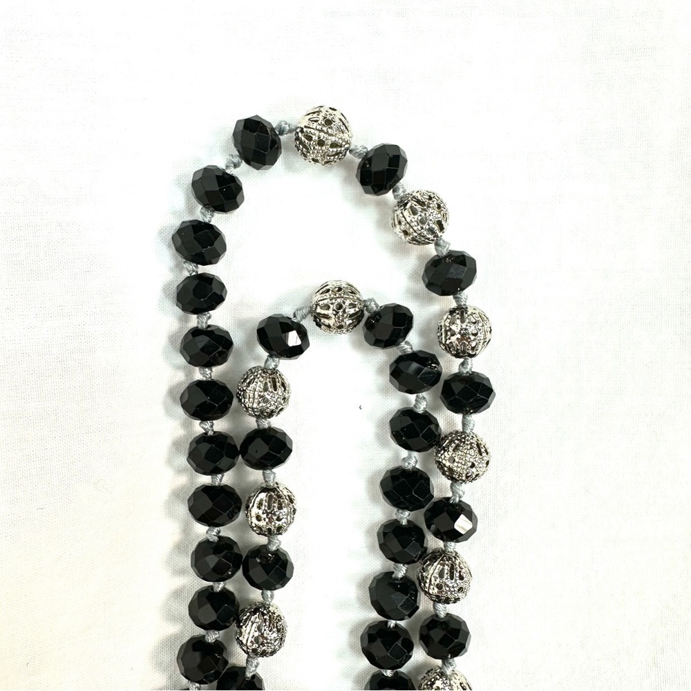 Elegant Opera Rope Necklace, Black and Silver-tone Beads with Gray Tassels. - Picture 5 of 5